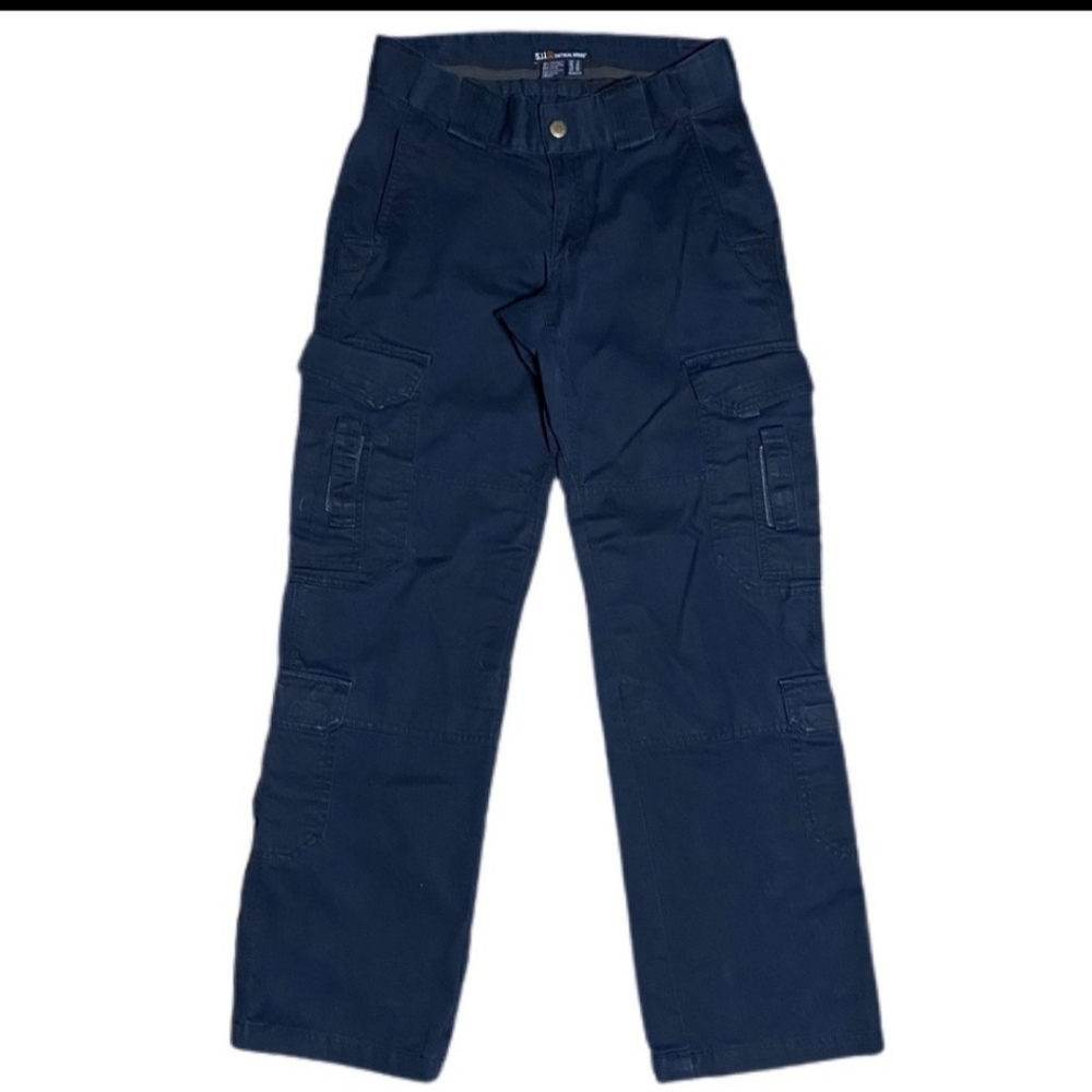 9.11 womens tactical pants Navy.  Size 6